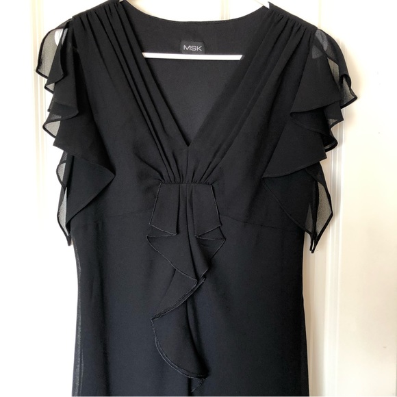 Beautiful black dress - Picture 2 of 4